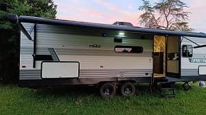 How Much Does It Cost to Rent an RV?